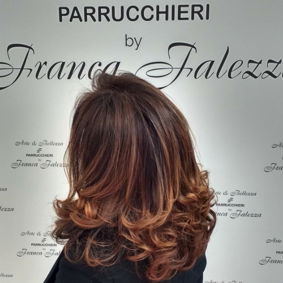 Arte & Bellezza - Parrucchieri by Franca Falezza ( VR )