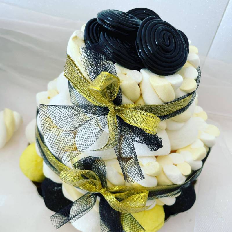 Mini Wedding Cake Liquirizia