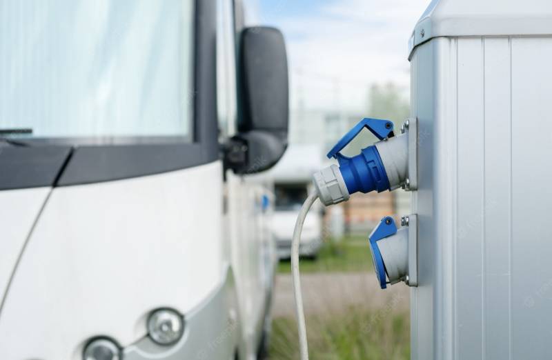 ricarica-acqua-energia-elettrica-camper