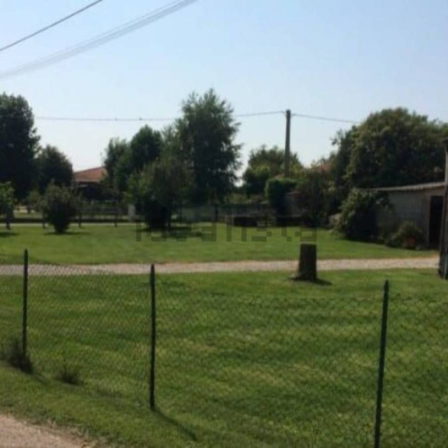 Casale/cascina a Trevignano - 85.000€