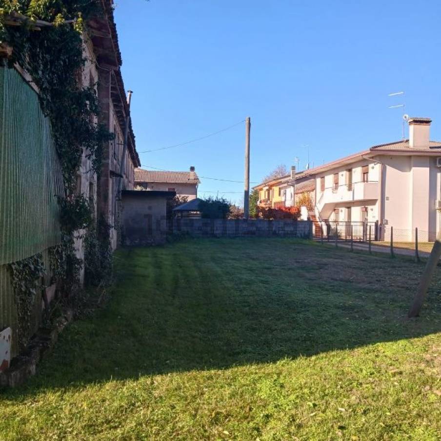 Casale/cascina a Trevignano - 85.000€