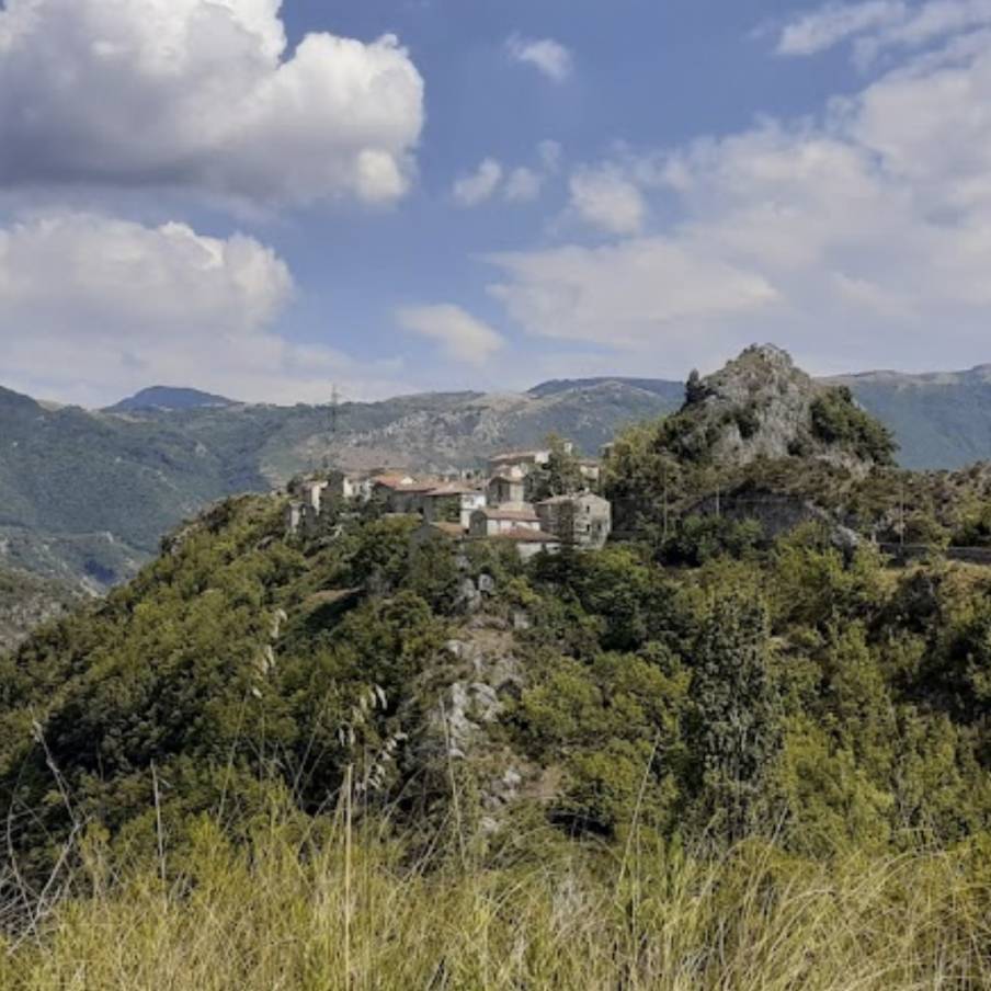 CHIESA DELLA SS. TRINITA’ DI AVENA