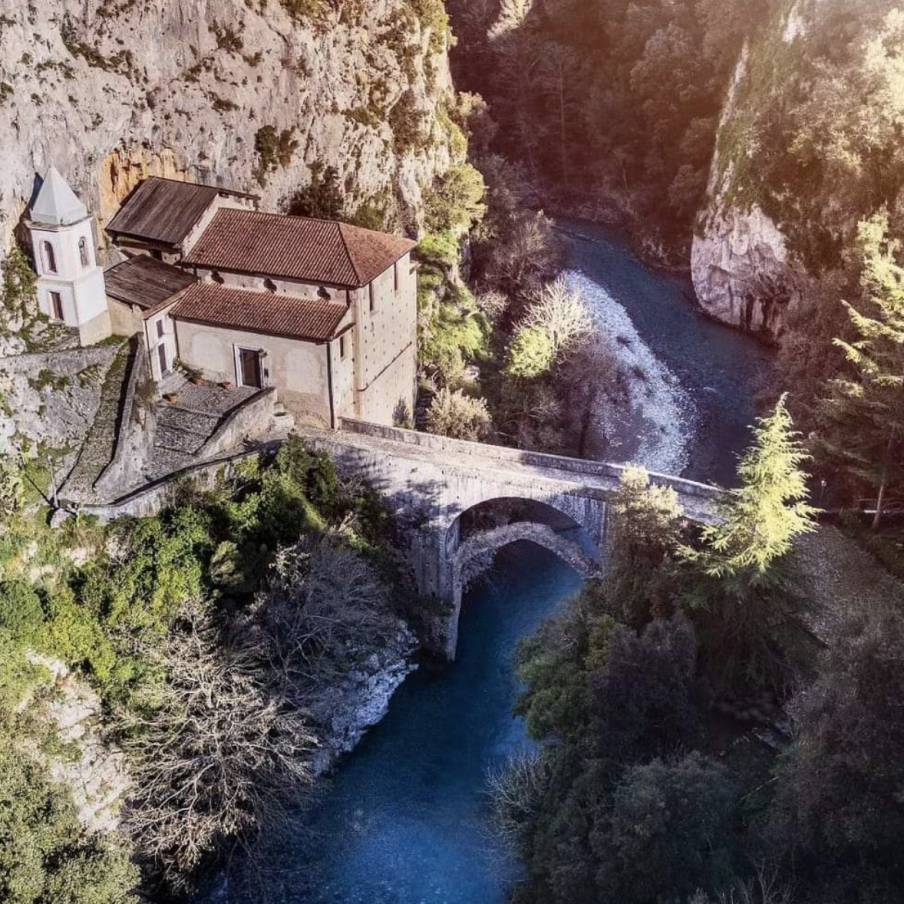 SANTUARIO DI SANTA MARIA DI COSTANTINOPOLI