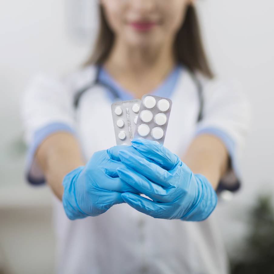 Servizio medicinali presso farmacia