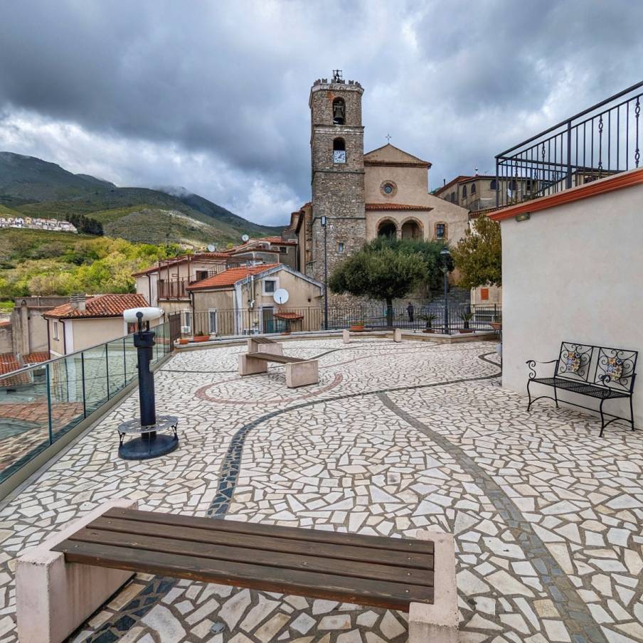 PIAZZA ITALIA