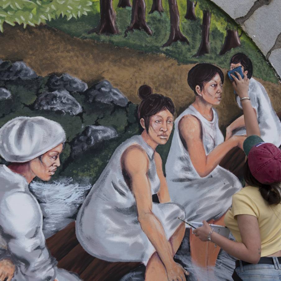 MURALES