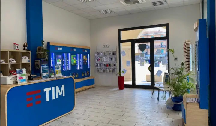 Lumetti Snc - Centro Tim Spezzano